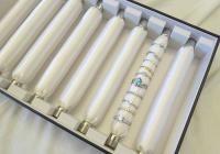 約80本の指輪が収納可能な業務用リングコレクションケース(ネイビー)