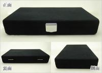 商談用にも保管用にも最適な指輪専用のコレクションケース(ブラック)